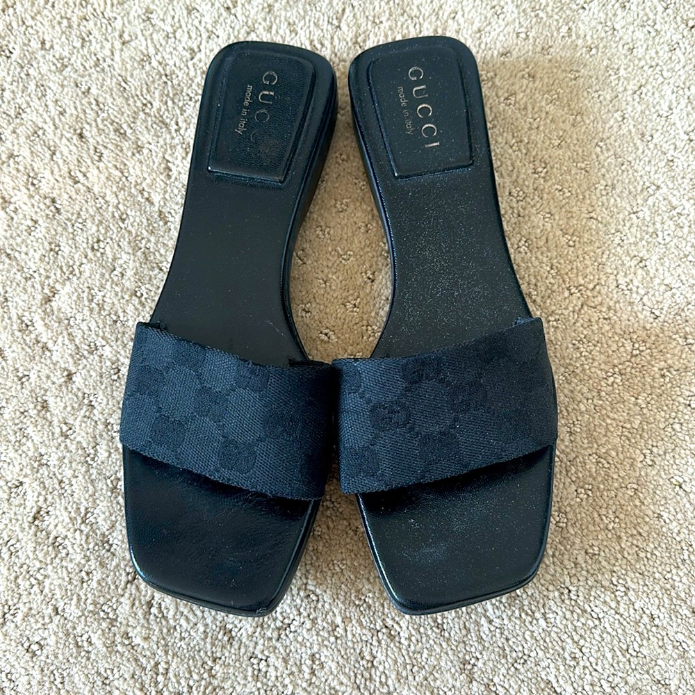 Gucci Black Sandals Wooden Bottoms Size: 7 1/2 B